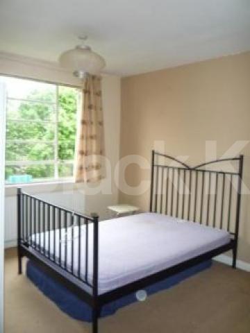 			2 Bedroom, 1 bath, 1 reception Flat			 Sydney Road, MUSWELL HILL N10